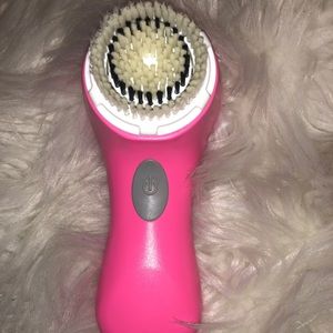 Clarisonic Mia with charger!